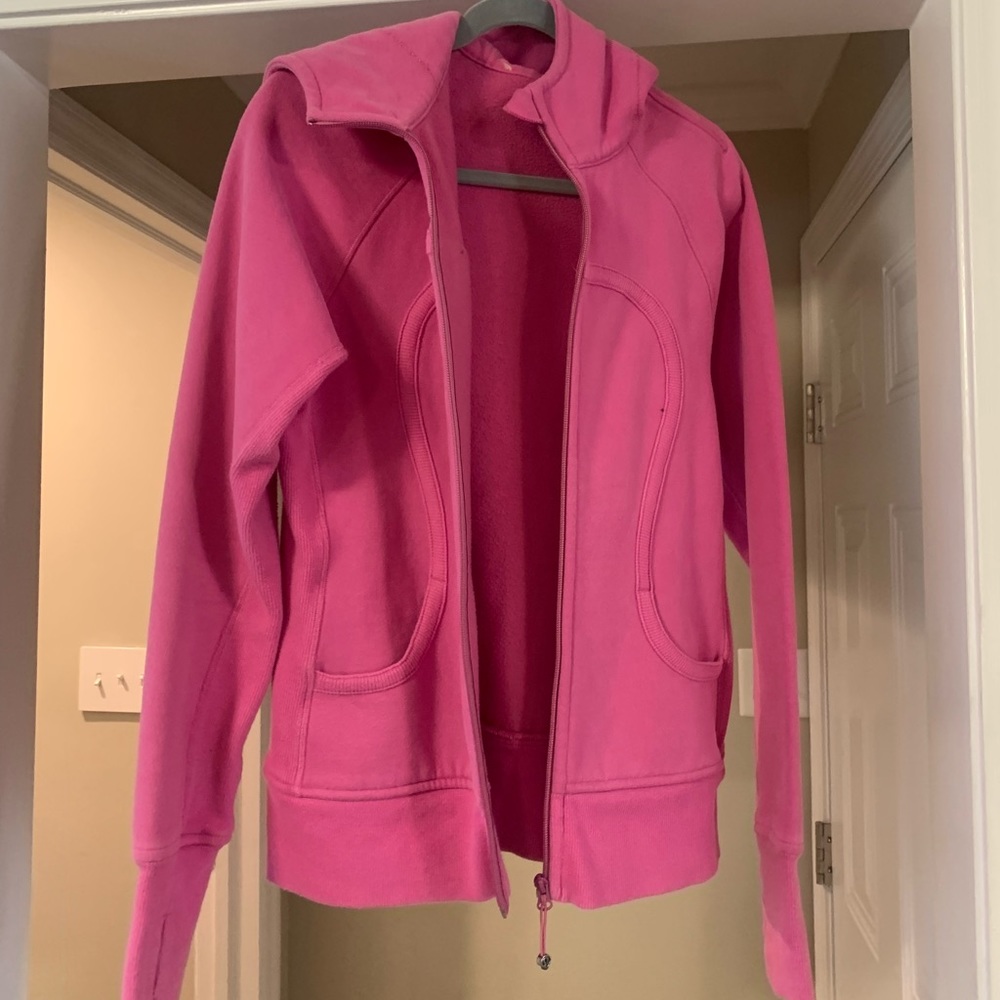 Gently worn lululemon scuba jacket. Hot pink